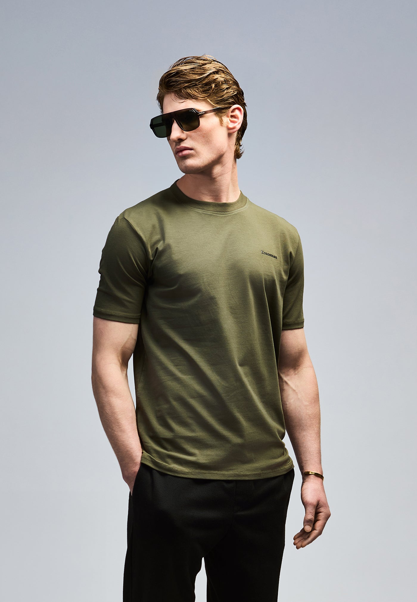 Essentials T-Shirt Khaki