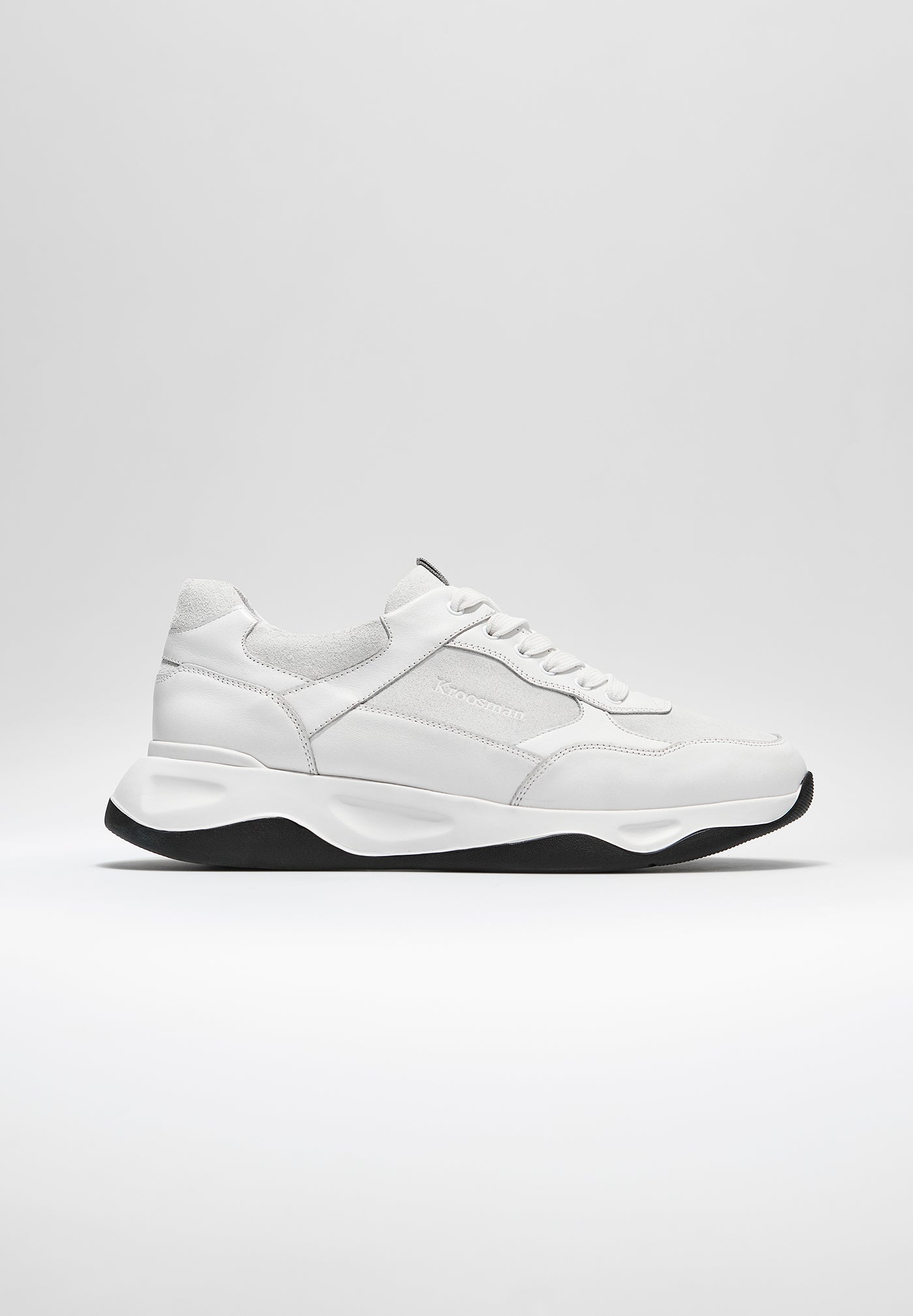 IV7 Sneaker Ivory